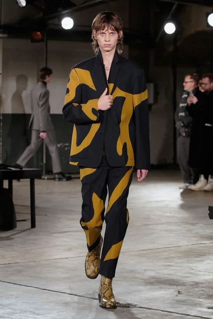 Dries Van Noten F/W 23 Men's Show — Dries Van Noten