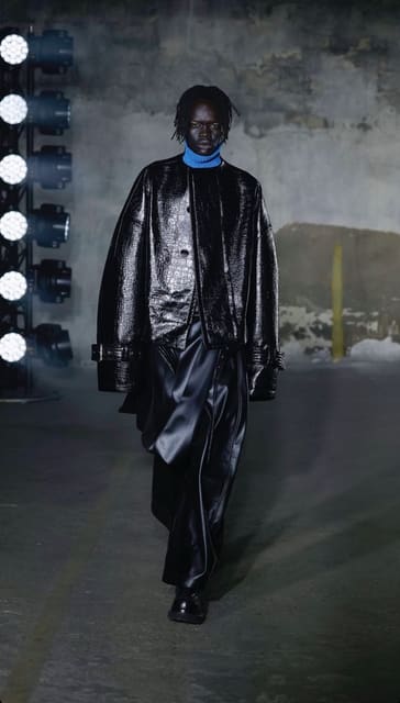 Songzio F/W 23 Show — Songzio