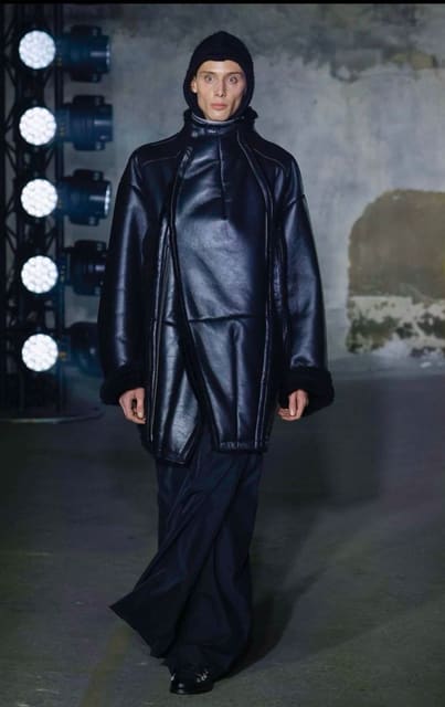 Songzio F/W 23 Show — Songzio