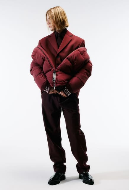 ICEBERG Pre-fall 23 LOOKBOOK — Iceberg