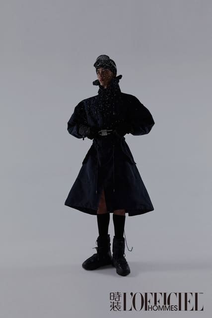 Inverse Photoelectric by Nine Li李九 — L'Officiel Hommes China