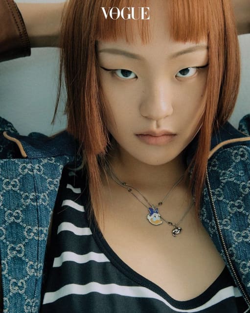 ‘1월’처럼 삶의 시작점에 서 있는 소녀들 — Vogue Korea