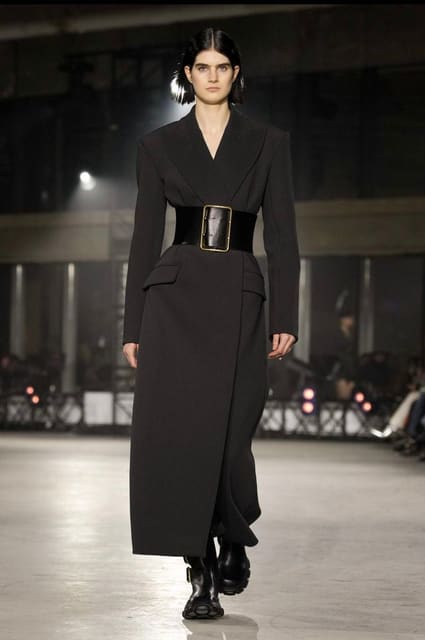 Simkhai F/W 23 Show — Simkhai