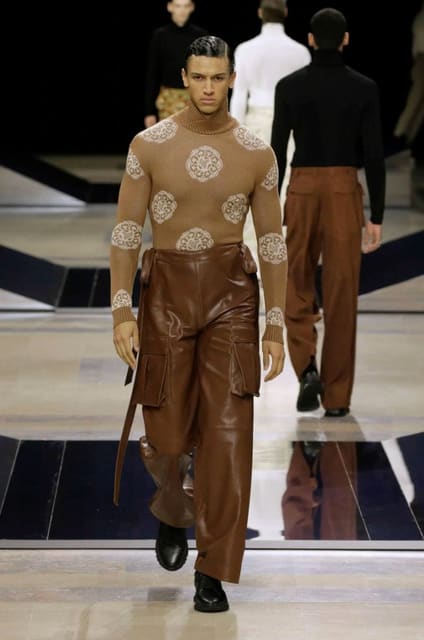 Loic Namigandet — 10