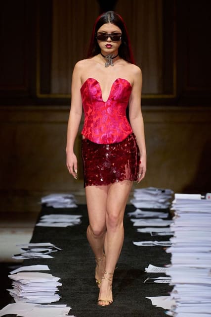 Kim Shui F/W 23 Show — Kim Shui