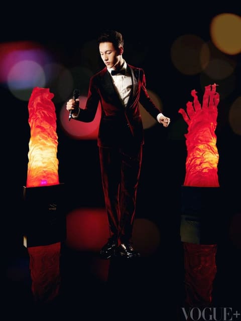 VOGUEplus致敬春晚 — VOGUE+