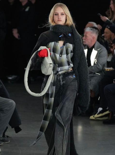 Maison Mihara Yasuhiro F/W 23 Show — Mihara Yasuhiro