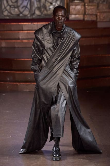 Luis De Javier F/W 23 Show — Luis De Javier