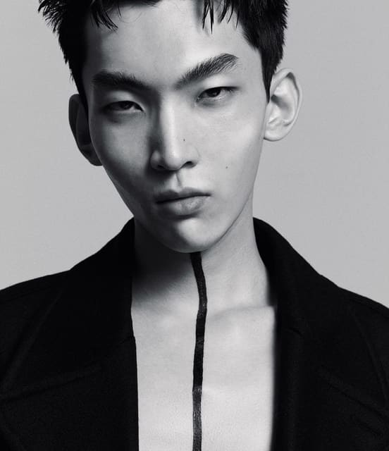 Shizhen Yang