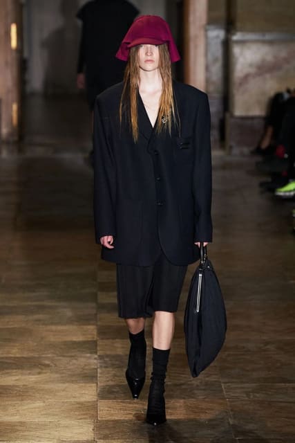 Raf Simons S/S 22 Show — Raf Simons