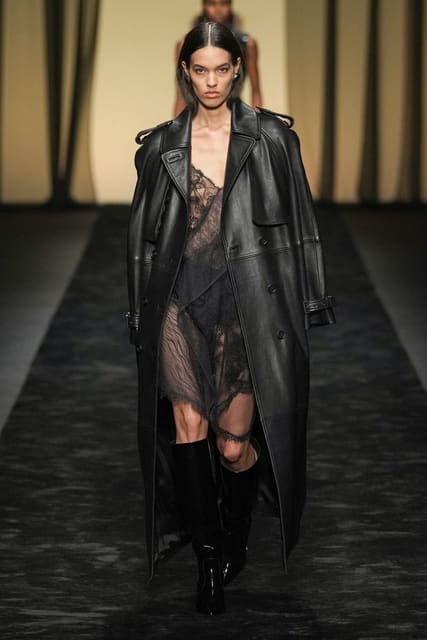 Alberta Ferretti F/W 23 Show — Alberta Ferretti