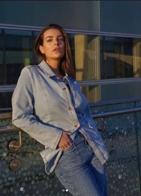 Nadine Mirada — 10
