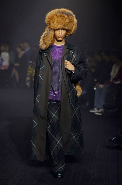 Burberry F/W 23 Show — Burberry