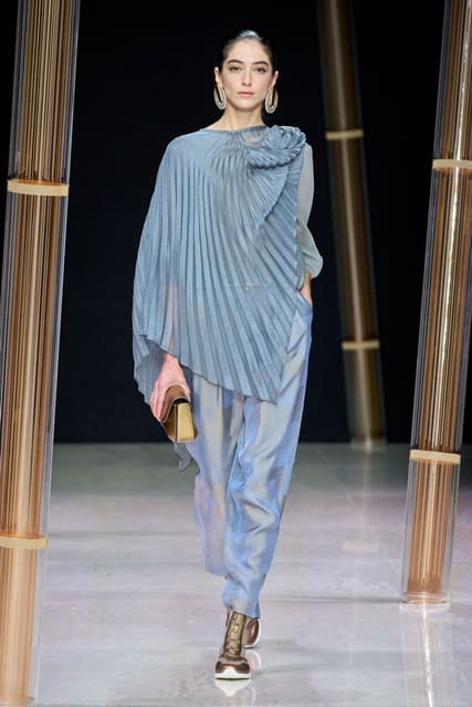 Giorgio Armani S/S 23 Show — Giorgio Armani