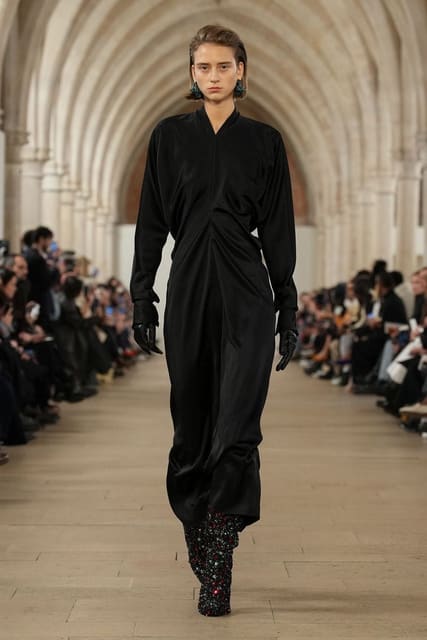 Lanvin Fall/Winter 23 Women & Mens Show — Lanvin