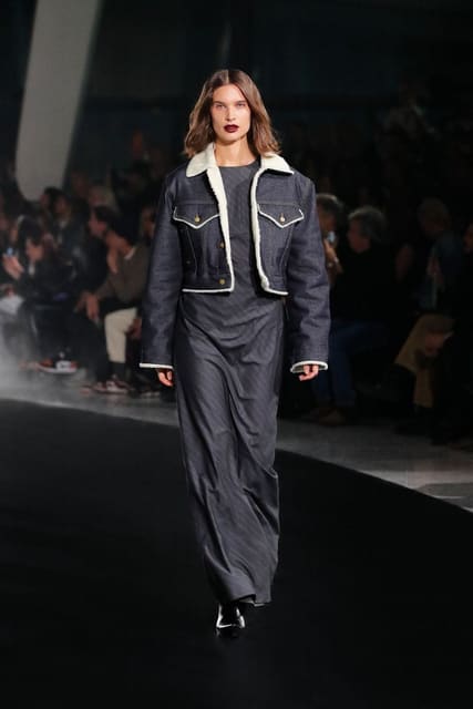 Lois Jeans FW23 Show — Lois Jeans