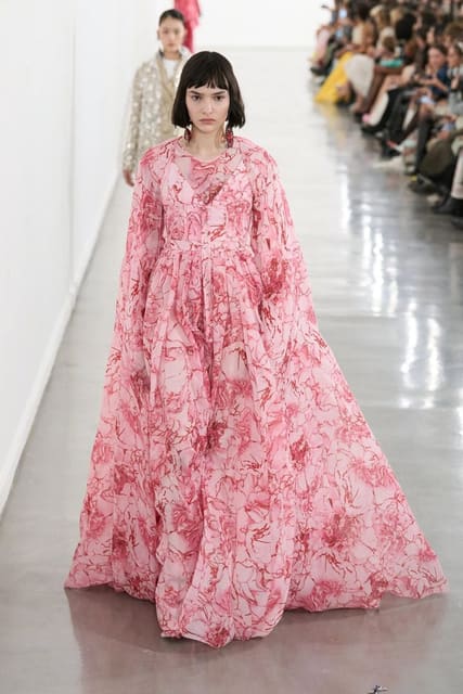 Giambattista Valli F/W 23 Show — Giambattista Valli