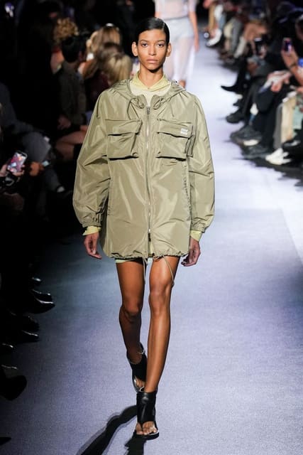 Miu Miu S/S 23 Show — Miu Miu