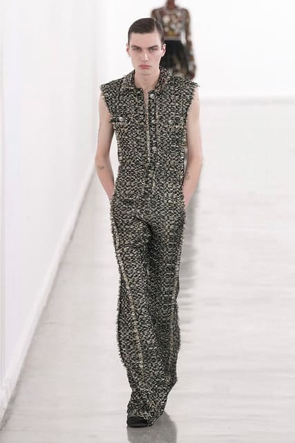 Giambattista Valli F/W 23 Show — Giambattista Valli
