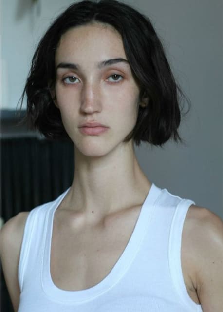 Lauren Swan — 4