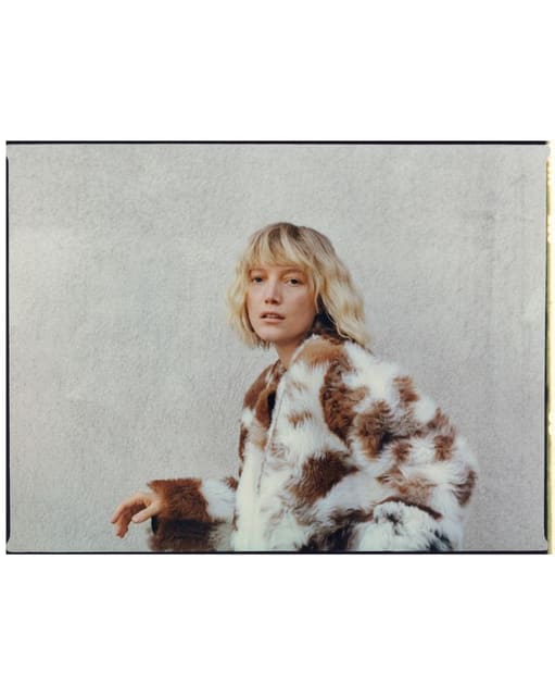Lou Schoof by Mert Terliksiz — Marie Claire Turkey
