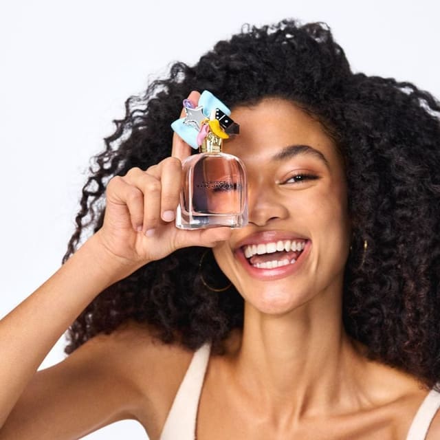 Perfect Fragrance Marc Jacobs Spring 202... — Marc Jacobs Beauty