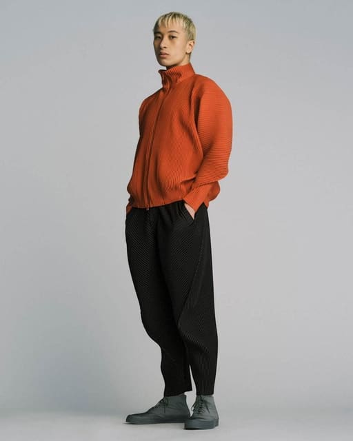 Homme Plisse 23-23 AW — Issey Miyake
