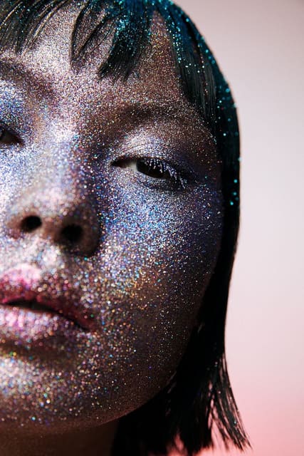 GLITTERRITORY — Tush Magazine