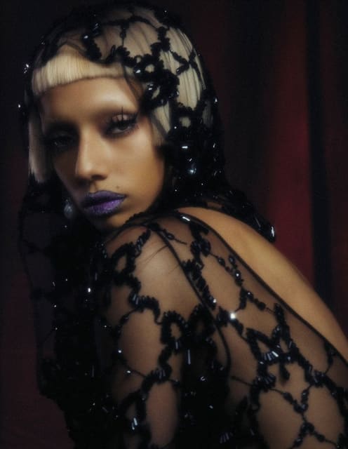 Kristallkind — Tush Magazine