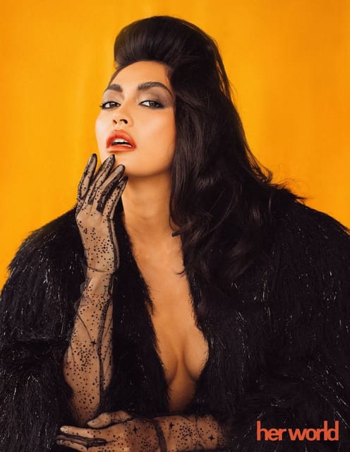 Ambra Battilana, Model Citizen for Her W...