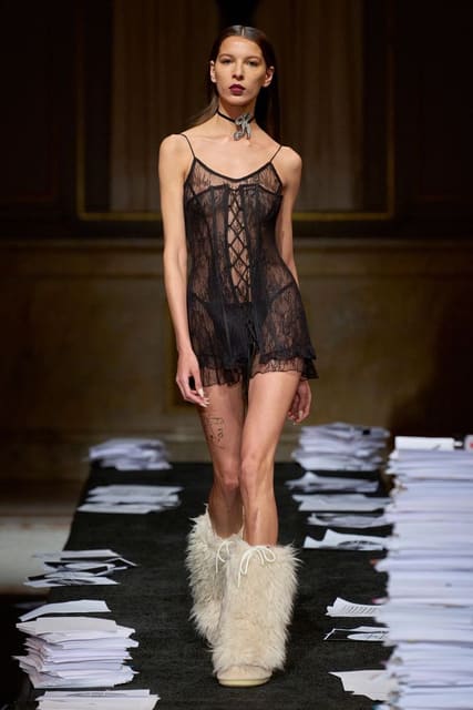 Kim Shui F/W 23 Show — Kim Shui