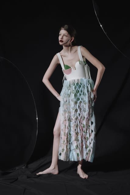 Solo Dance — Vision China