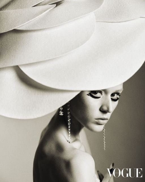 Allure of the Lens — Vogue Hong Kong