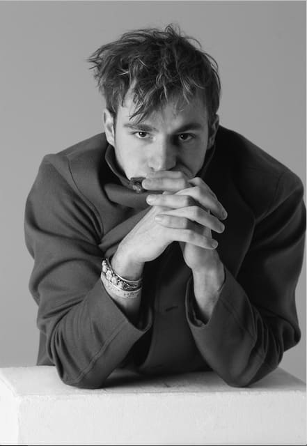 Les Garçons: l'intervista a Cyril Metzge... — L'Officiel Hommes Italia
