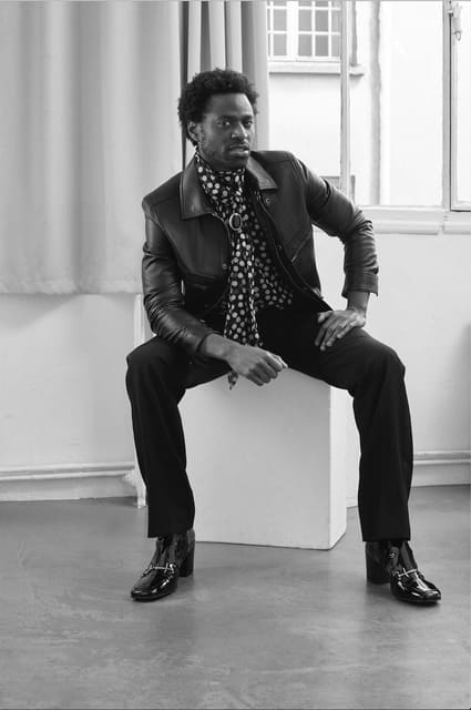 Les Garçons: l'intervista all'attore Yan... — L'Officiel Hommes Italia