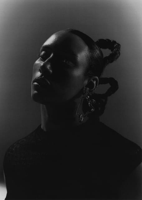 Naomi Sharon — King Kong Magazine