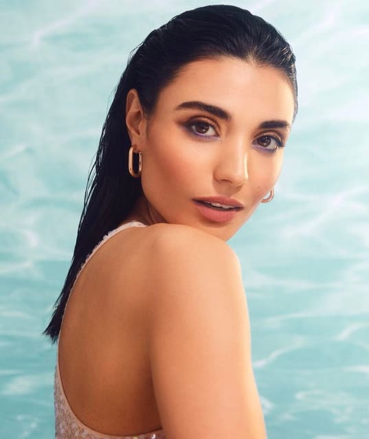 Spring 2023: Bronze Goddess Lumière — Estée Lauder