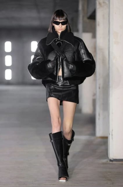 Heliot Emil F/W 23 Show — Heliot Emil