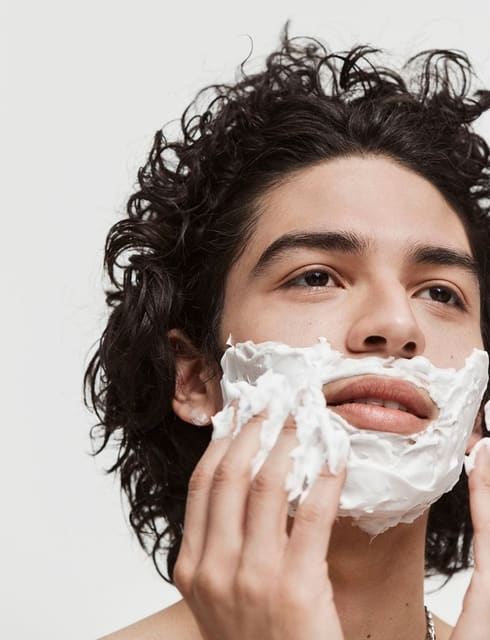 The Perfect Man — Issue South America