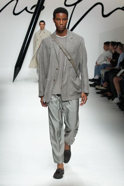 Giorgio Armani S/S 24 Men's Show — Giorgio Armani