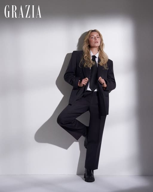 Chloe Uicker Can Do Anything — Grazia Bulgaria