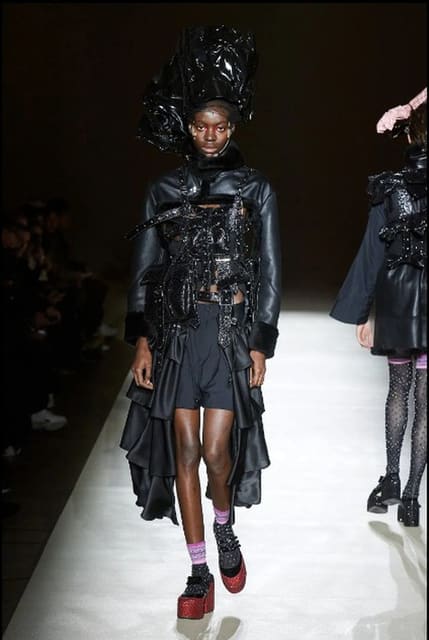 Noir Kei Ninomiya F/W 23 Show — Noir Kei Ninomiya