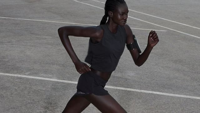 RUNNING — Oysho