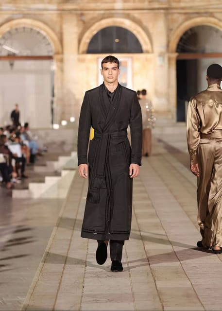Dolce & Gabbana Alta Sartoria 2023 Show ... — Dolce & Gabbana