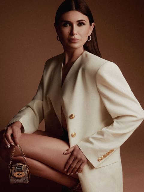 Elegance Redefined — L'Officiel Austria