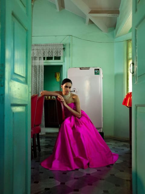 A Passage To India — Elle U.S.