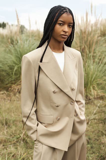 Banana Republic The August Collection Ca... — Banana Republic