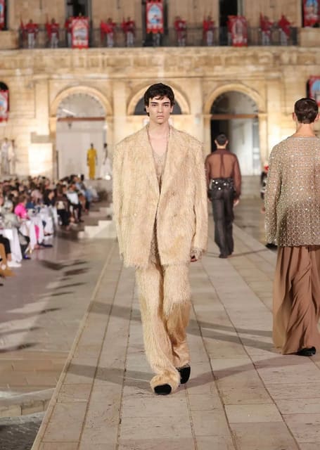 Dolce & Gabbana Alta Sartoria 2023 Show ... — Dolce & Gabbana