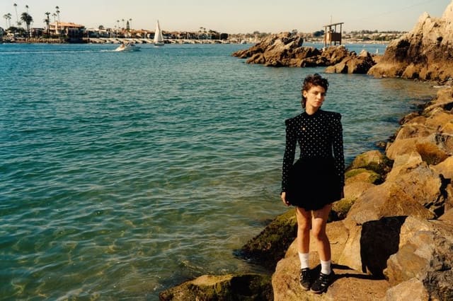 Heartache ends and begins again — Teeth Magazine