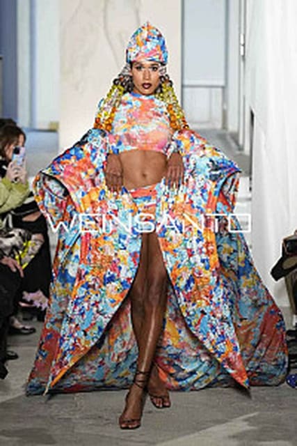 Weinsanto F/W 23 Show — Weinsanto